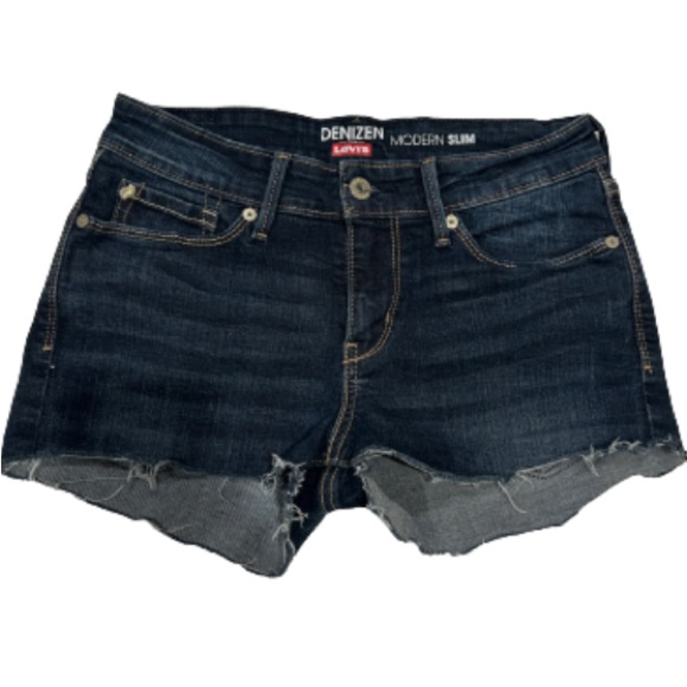 Denizen from Levi’s modern slim, fit denim short, size 27